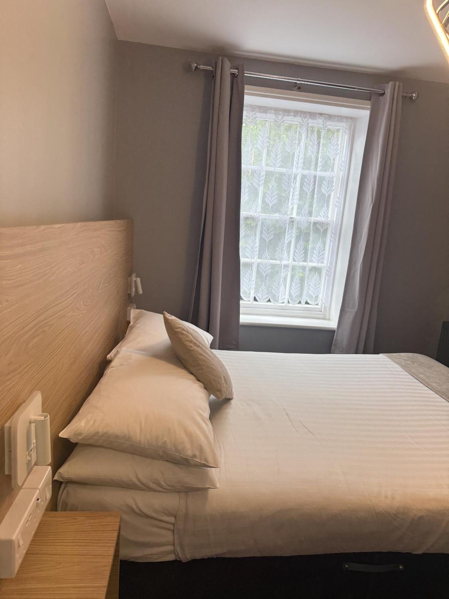 Diamonds Guest house York