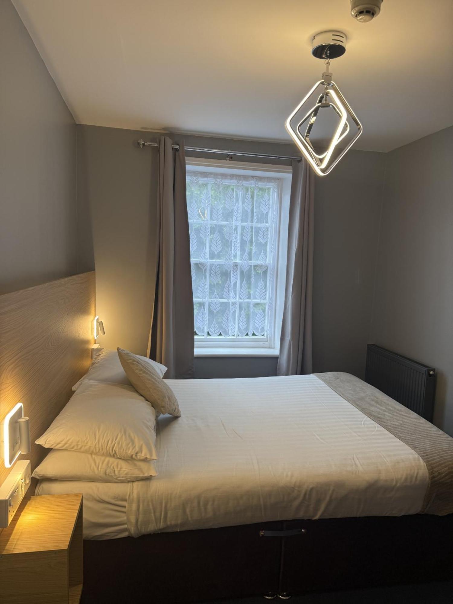 Guest house Diamonds York
