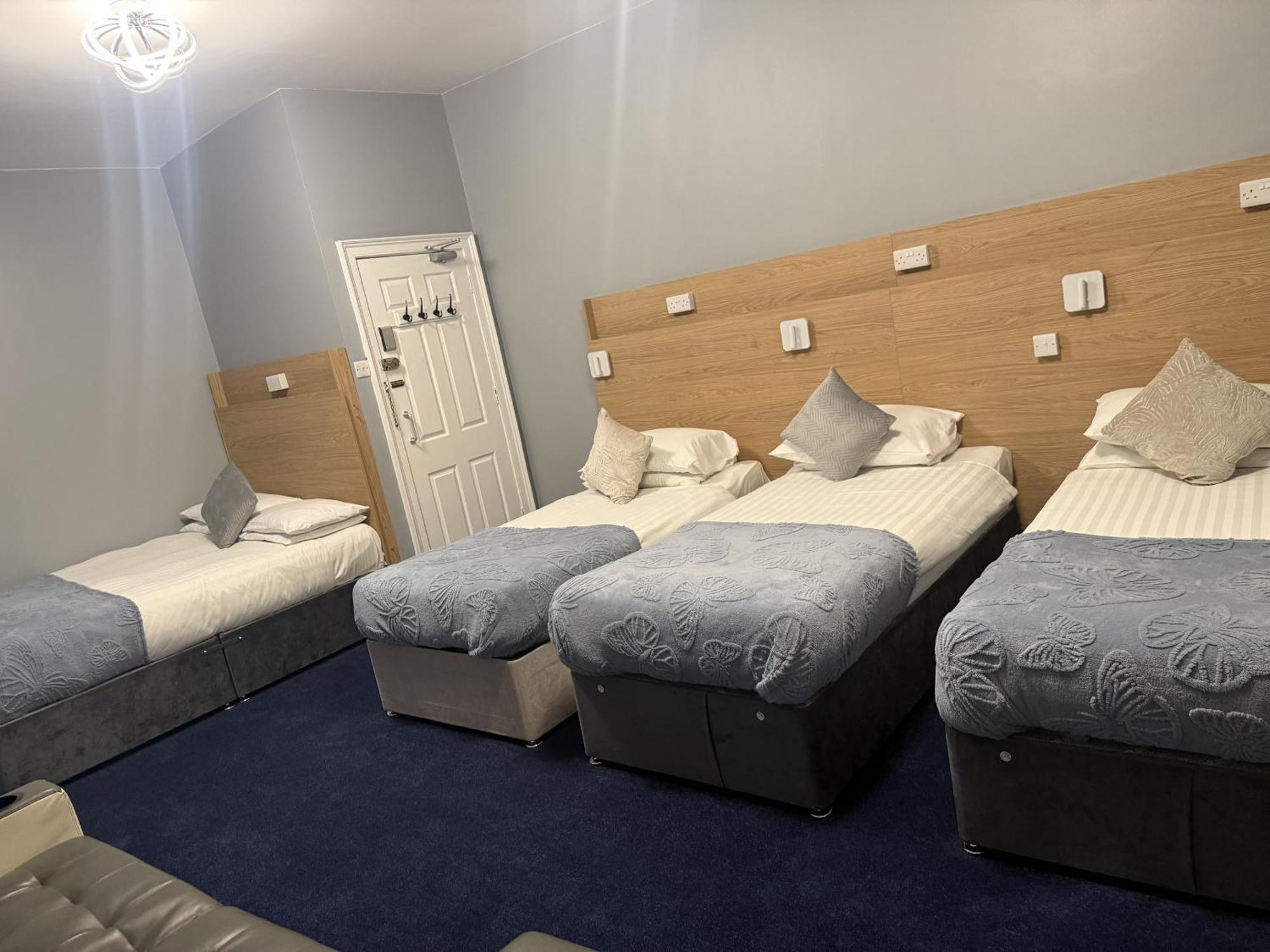 Diamonds 3* York